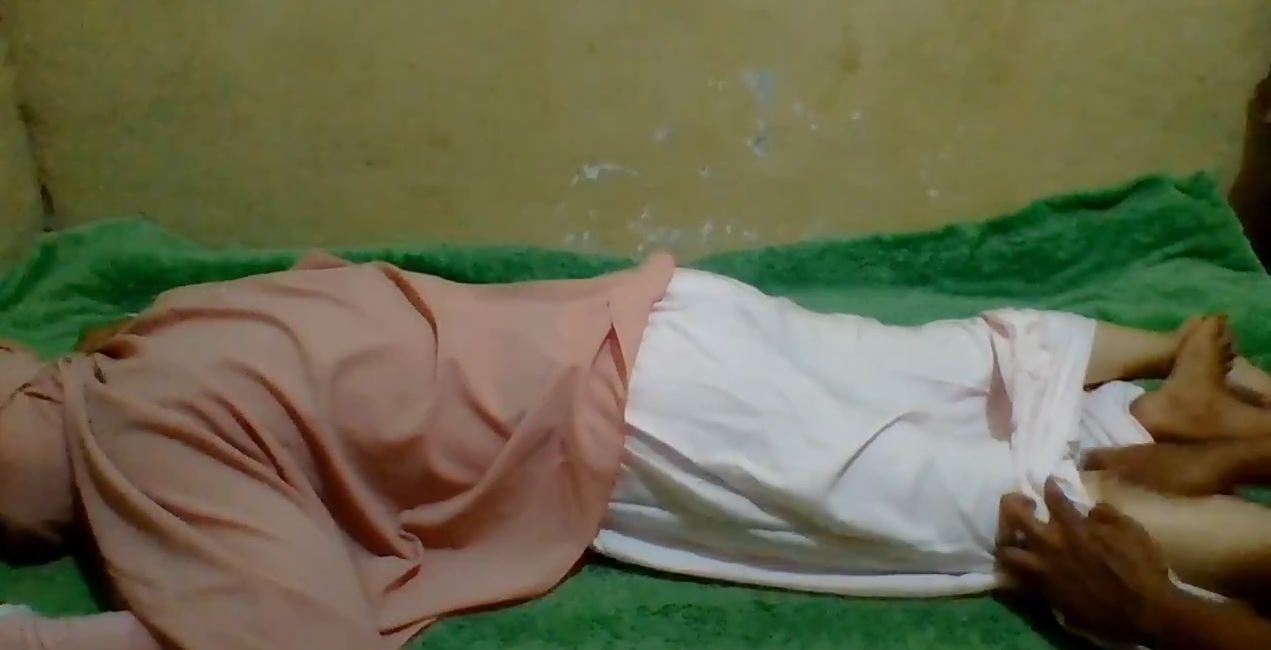 Lagi Di Pijit Menantu Idaman Akhirnya Malah Di Sodok Viral