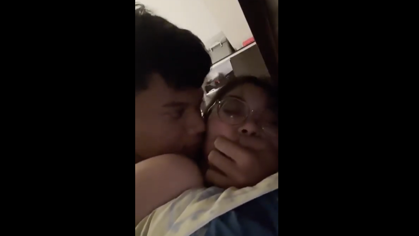 Chindo Mungil Yang Sangat Enak Desahan Bikin Candu Dan Keras Viral